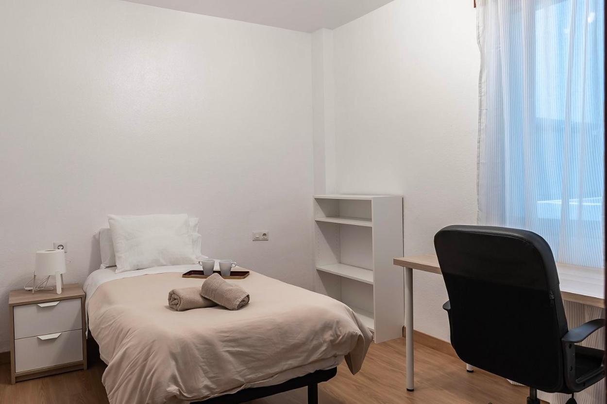 Funcional Y Renovado Apartamento En Iturrama 潘普洛纳 外观 照片