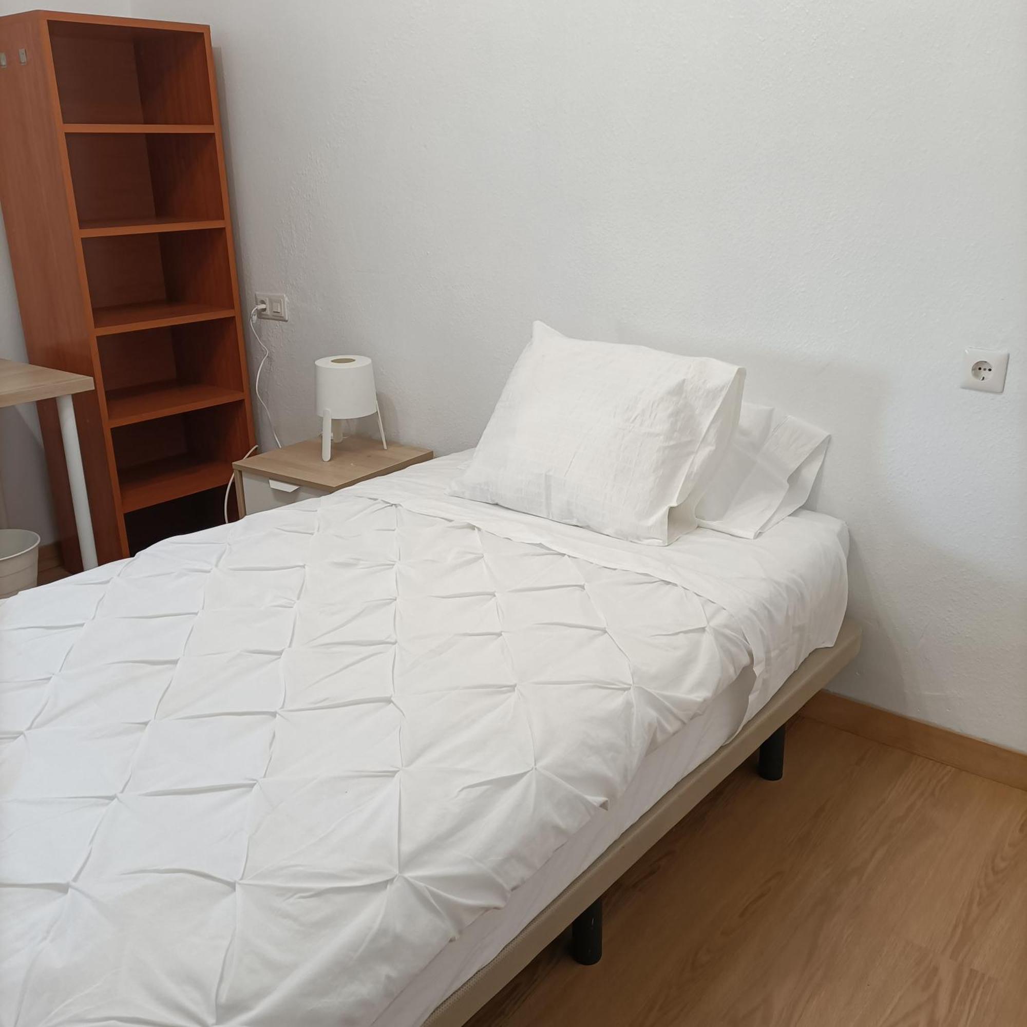 Funcional Y Renovado Apartamento En Iturrama 潘普洛纳 外观 照片